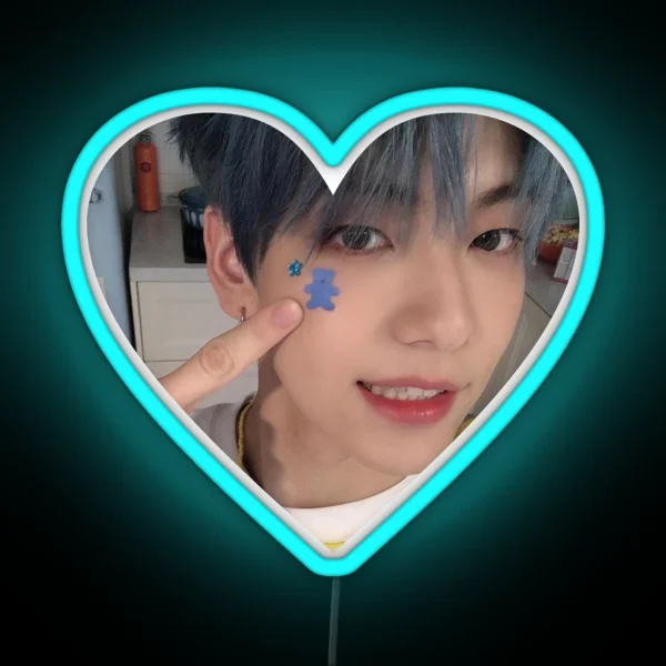 SOOBIN SELCA HEART RGB Neon Sign